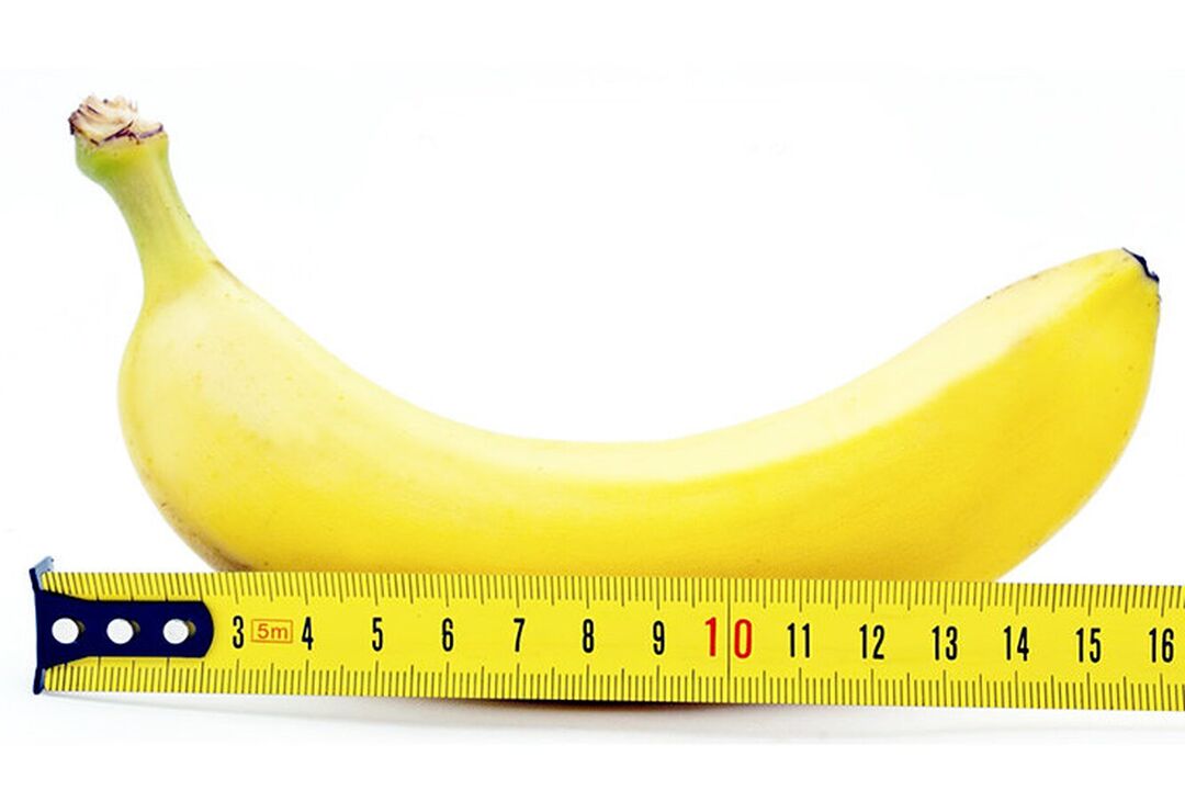 банана са лењиром симболизује мерење пениса после операције